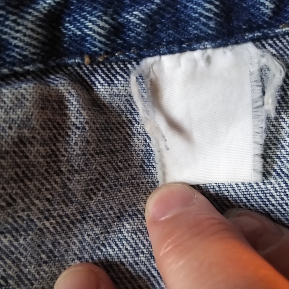 VINTAGE Calvin Klein Jean Jacket Pre- Loved 100% Cotton Real Denim! - Picture 12 of 16